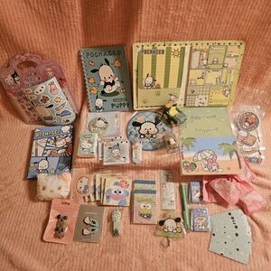 Sanrio Pochacco Stationary Set & Gifts Green, Blue. Easter Mystery Basket HK